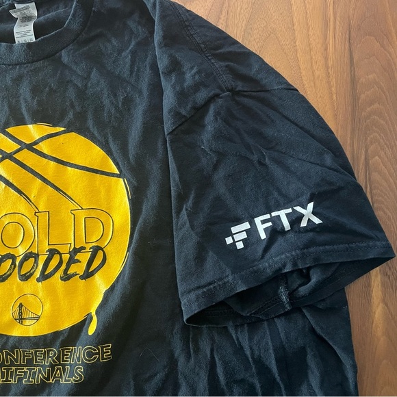 Golden State Warriors Gold Blooded Black and Yellow Playoff Postseason Tee Sz XL - Picture 4 of 7